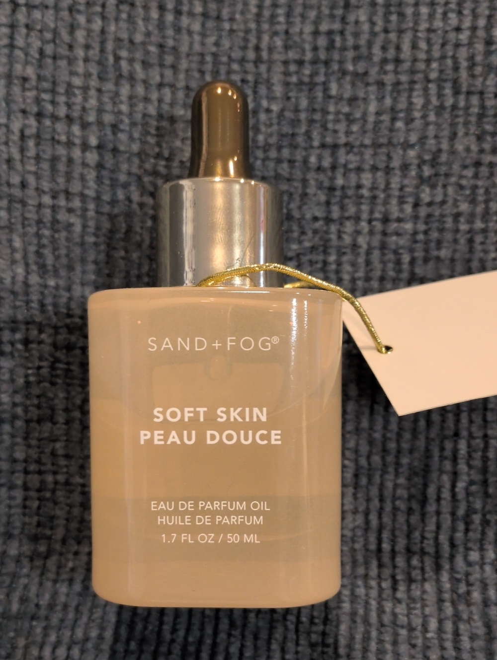SAND+FOG Soft Skin